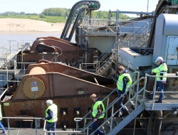 rondleiding op fluisterstille zandfabriek Dekker