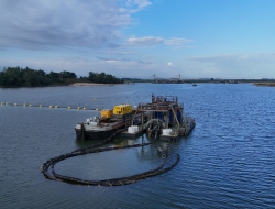 Rotterdam: autonome zandzuiger Dekker Groep
